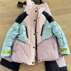 Zara Girl’s Ski Set, size 8
